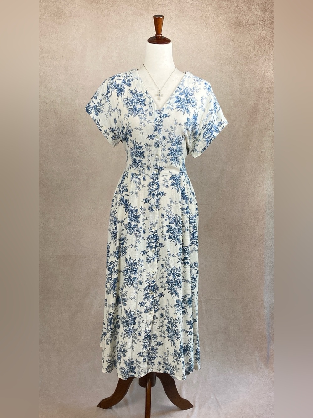 April Cornell Cream Maxi Dress with Blue Floral Print - Picture 5 of 14